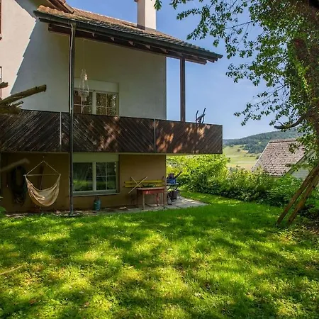Eco-Friendly Guest House Near Zh Rorbas Exterior photo