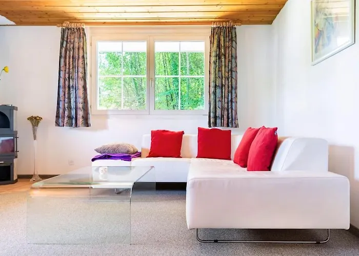 Eco-Friendly Guest House Near Zh